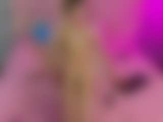 Akilla-Queen's Live Sex Cam Show