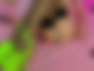 Akilla-Queen's Live Sex Cam Show