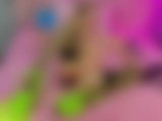 Akilla-Queen's Live Sex Cam Show