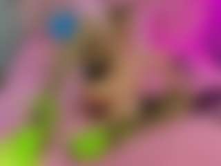 Akilla-Queen's Live Sex Cam Show
