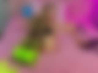Akilla-Queen's Live Sex Cam Show
