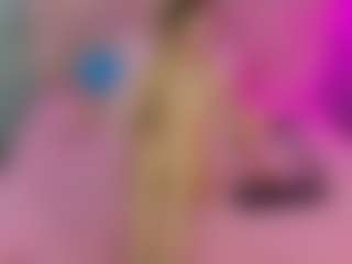 Akilla-Queen's Live Sex Cam Show