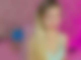 Akilla-Queen's Live Sex Cam Show