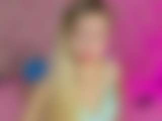 Akilla-Queen's Live Sex Cam Show