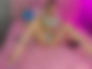Akilla-Queen's Live Sex Cam Show