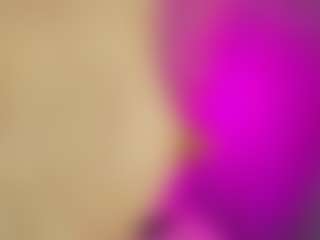 Akilla-Queen's Live Sex Cam Show