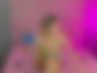 Akilla-Queen's Live Sex Cam Show