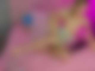 Akilla-Queen's Live Sex Cam Show