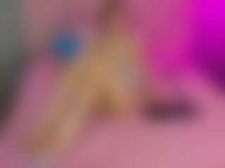 Akilla-Queen's Live Sex Cam Show