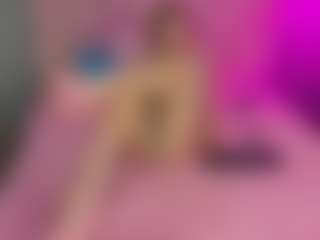 Akilla-Queen's Live Sex Cam Show