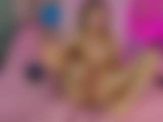 Akilla-Queen's Live Sex Cam Show