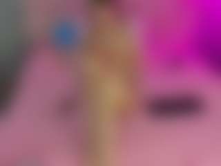 Akilla-Queen's Live Sex Cam Show