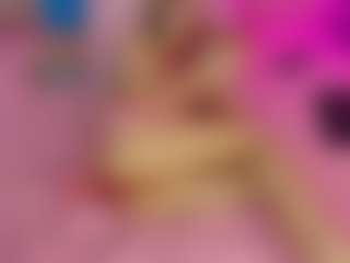 Akilla-Queen's Live Sex Cam Show