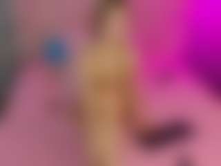 Akilla-Queen's Live Sex Cam Show