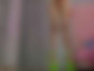 Akilla-Queen's Live Sex Cam Show
