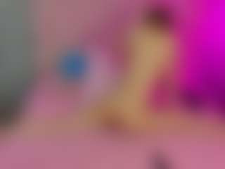 Akilla-Queen's Live Sex Cam Show