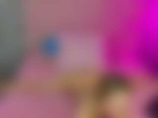 Akilla-Queen's Live Sex Cam Show