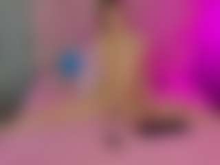 Akilla-Queen's Live Sex Cam Show