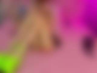 Akilla-Queen's Live Sex Cam Show