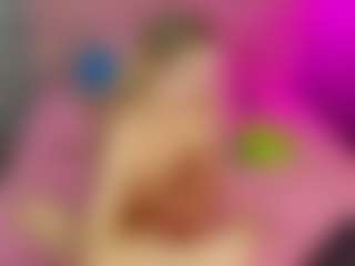 Akilla-Queen's Live Sex Cam Show