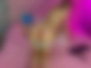 Akilla-Queen's Live Sex Cam Show