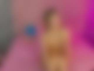 Akilla-Queen's Live Sex Cam Show