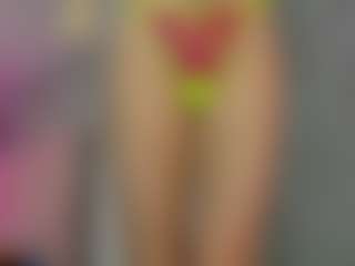 Akilla-Queen's Live Sex Cam Show