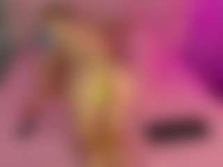 Akilla-Queen's Live Sex Cam Show