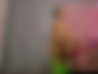 Akilla-Queen's Live Sex Cam Show