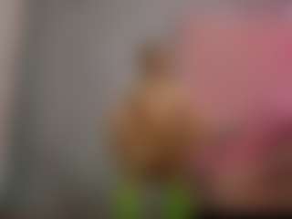 Akilla-Queen's Live Sex Cam Show
