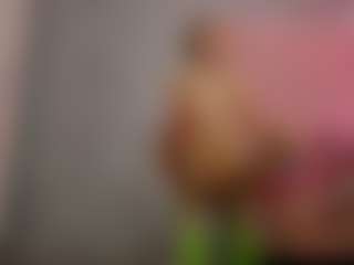 Akilla-Queen's Live Sex Cam Show