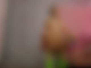 Akilla-Queen's Live Sex Cam Show