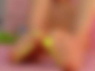 Akilla-Queen's Live Sex Cam Show