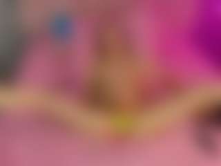 Akilla-Queen's Live Sex Cam Show