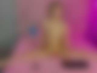 Akilla-Queen's Live Sex Cam Show