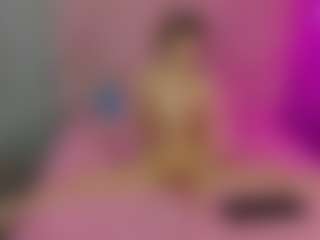 Akilla-Queen's Live Sex Cam Show