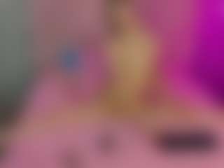 Akilla-Queen's Live Sex Cam Show
