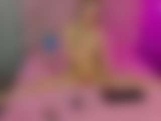 Akilla-Queen's Live Sex Cam Show