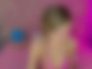 Akilla-Queen's Live Sex Cam Show
