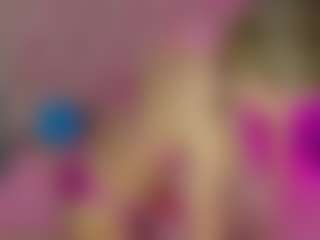 Akilla-Queen's Live Sex Cam Show
