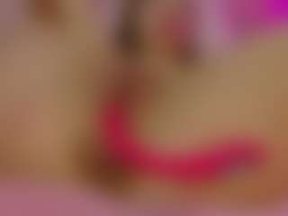 Akilla-Queen's Live Sex Cam Show