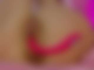 Akilla-Queen's Live Sex Cam Show