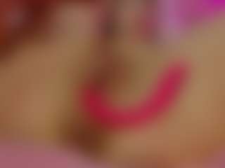 Akilla-Queen's Live Sex Cam Show