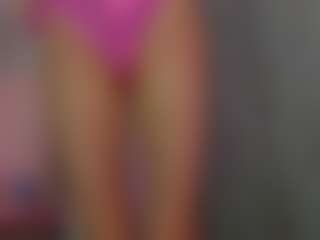 Akilla-Queen's Live Sex Cam Show