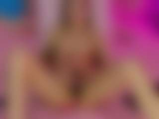 Akilla-Queen's Live Sex Cam Show