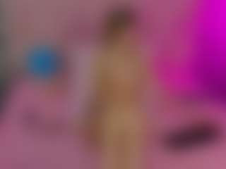 Akilla-Queen's Live Sex Cam Show