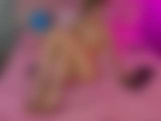 Akilla-Queen's Live Sex Cam Show