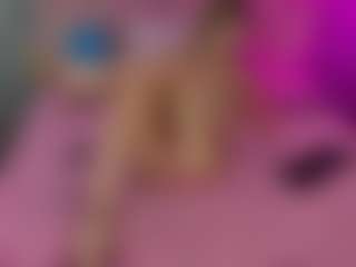 Akilla-Queen's Live Sex Cam Show