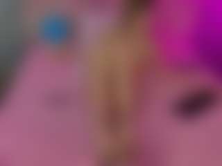 Akilla-Queen's Live Sex Cam Show
