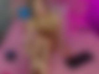 Akilla-Queen's Live Sex Cam Show